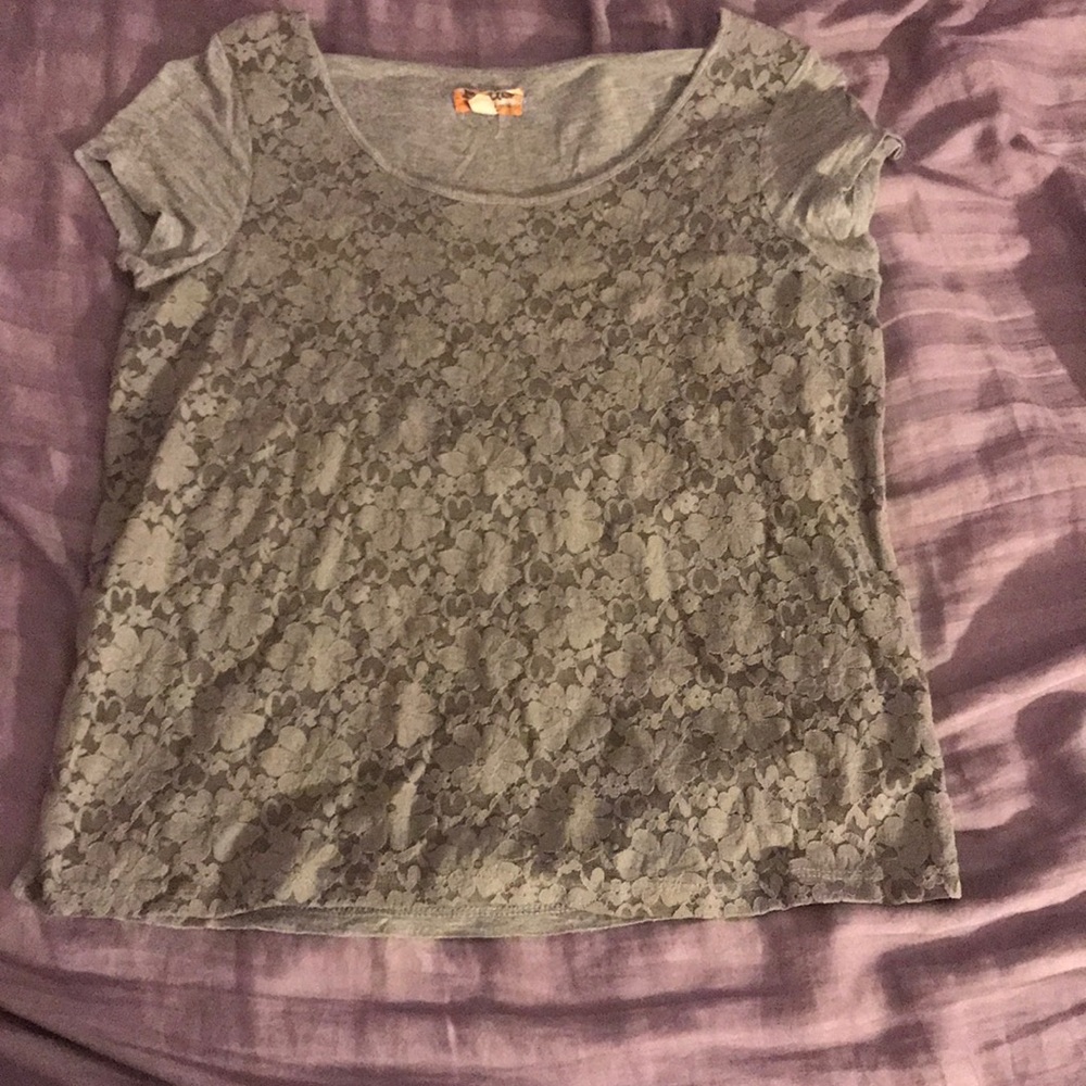 Cute grey top